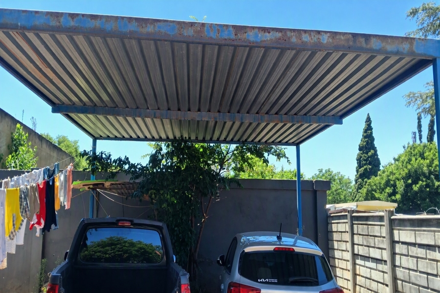 2 Bedroom Property for Sale in Southfork Gauteng