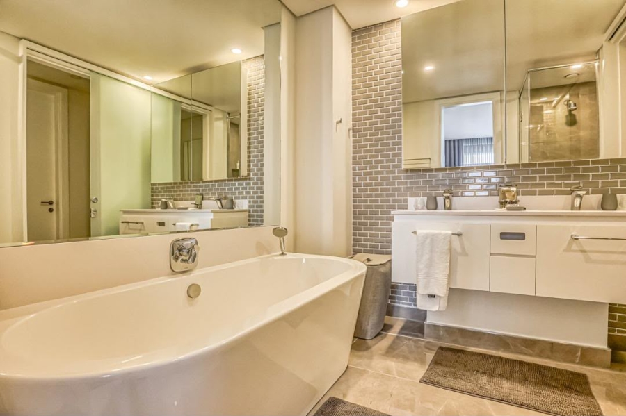 To Let 1 Bedroom Property for Rent in Sandton Central Gauteng