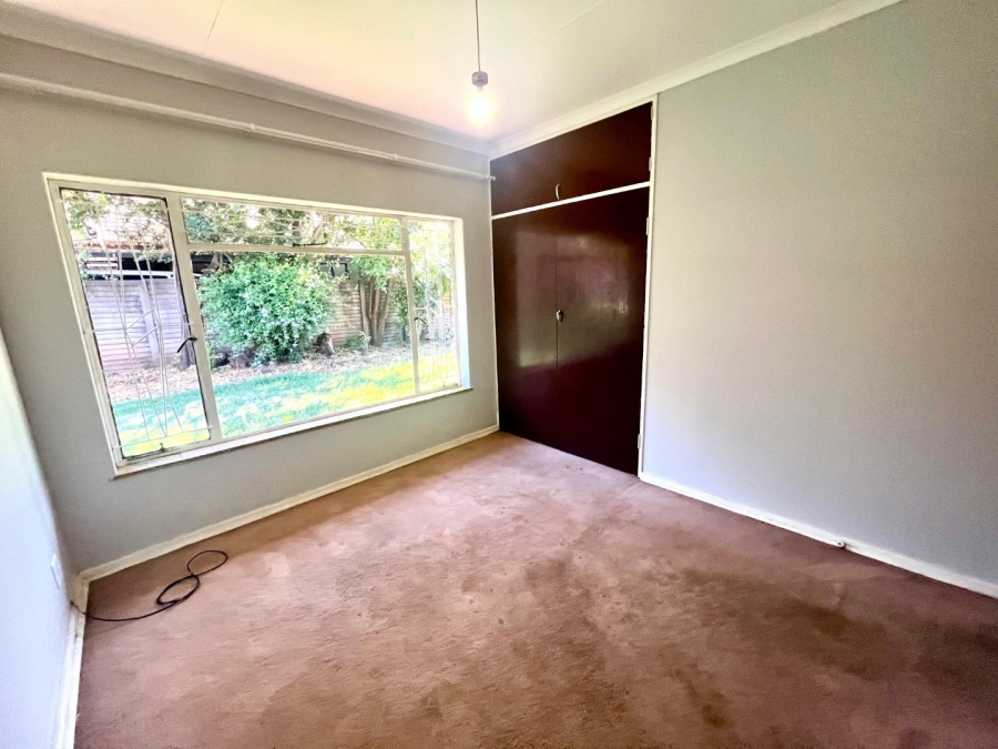 To Let 5 Bedroom Property for Rent in Valhalla Gauteng