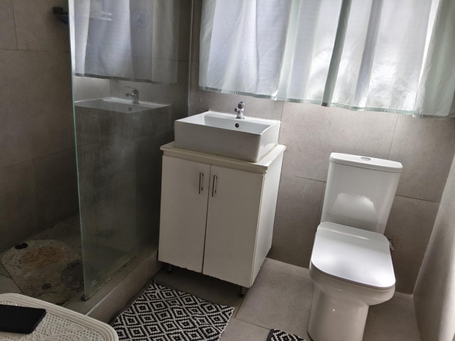 5 Bedroom Property for Sale in Illiondale Gauteng