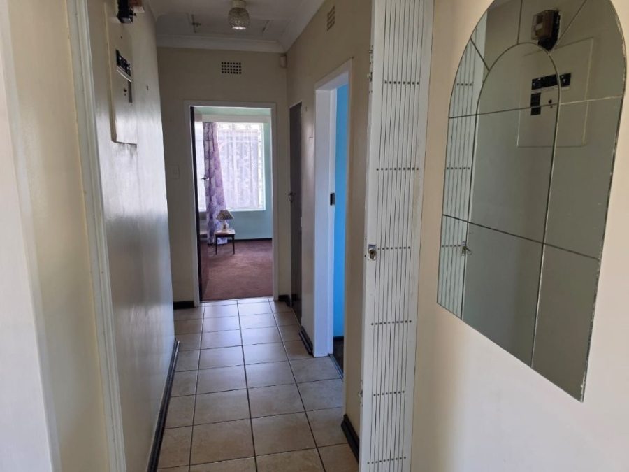 3 Bedroom Property for Sale in Bonaero Park Gauteng