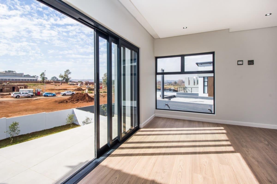 Bedroom Property for Sale in Roodepark Eco Estate Gauteng