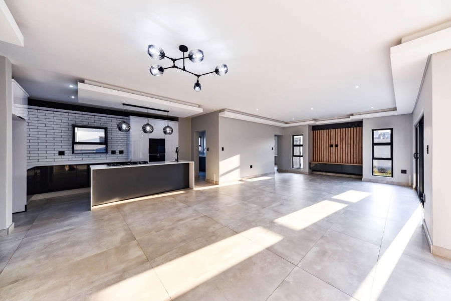  Bedroom Property for Sale in Roodepark Eco Estate Gauteng