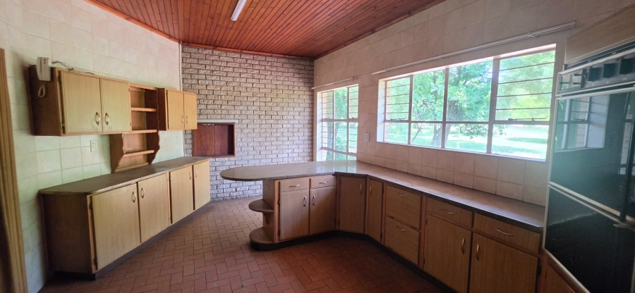 4 Bedroom Property for Sale in Grootvaly Gauteng
