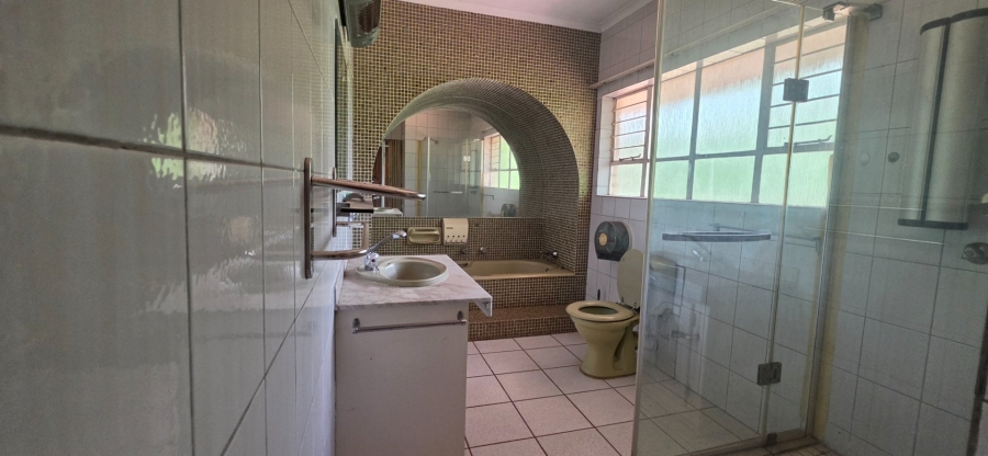 4 Bedroom Property for Sale in Grootvaly Gauteng