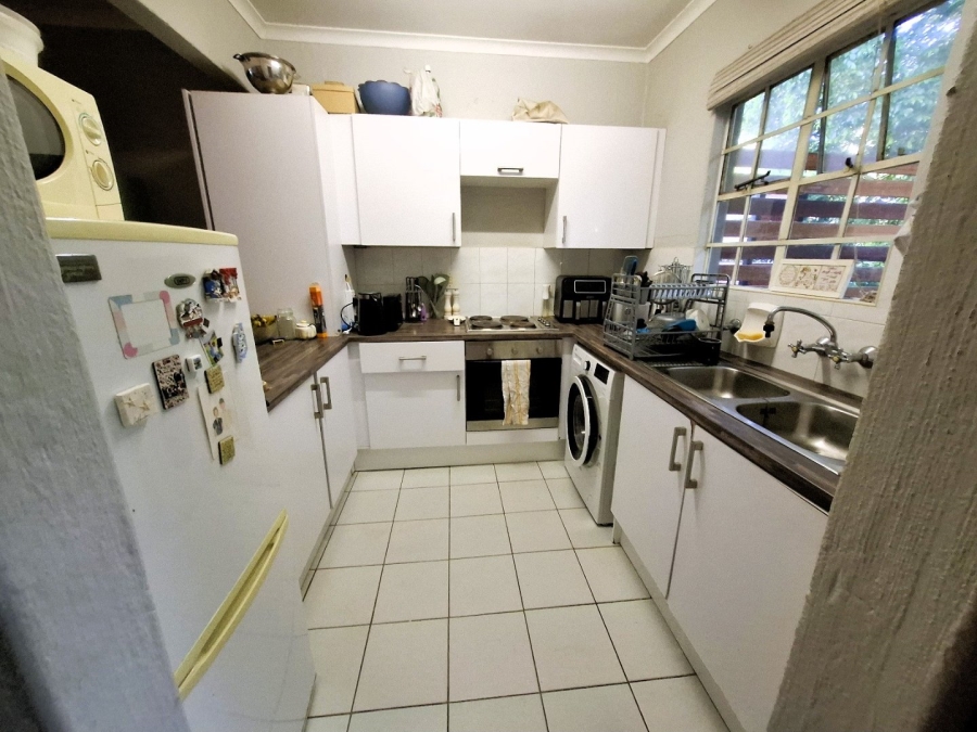 To Let 2 Bedroom Property for Rent in Lynnwood Glen Gauteng