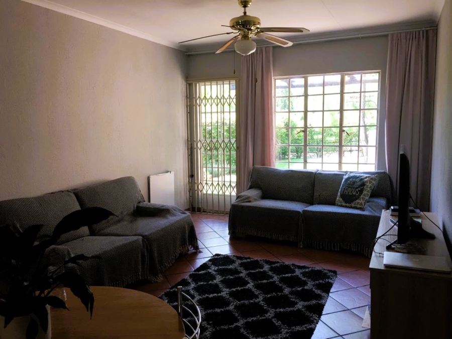 To Let 2 Bedroom Property for Rent in Lynnwood Glen Gauteng