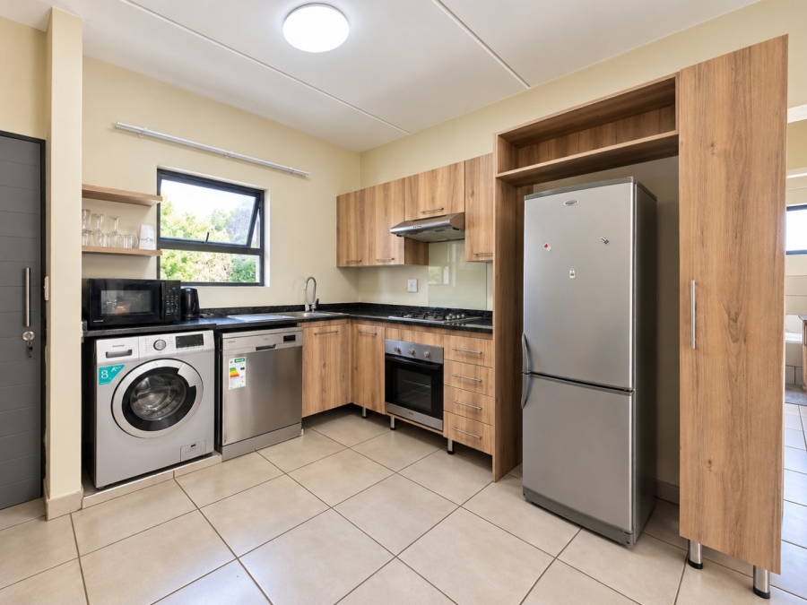To Let 2 Bedroom Property for Rent in Rivonia Gauteng