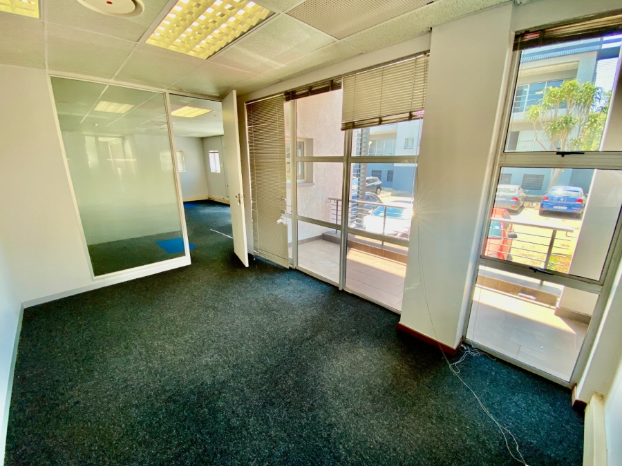 To Let Commercial Property for Rent in Die Hoewes Gauteng