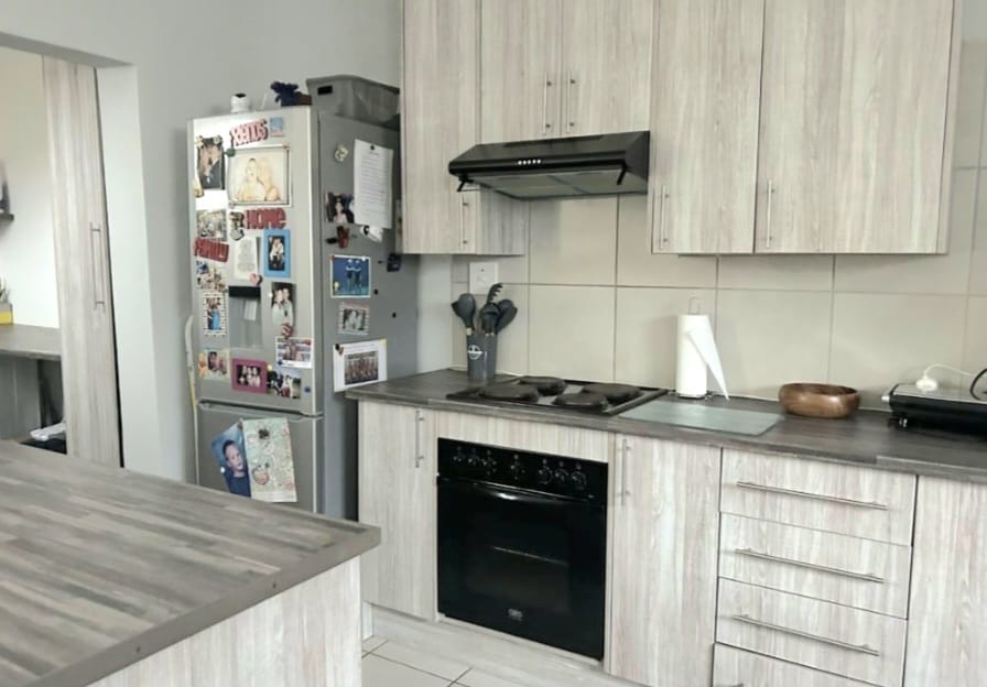 3 Bedroom Property for Sale in Brentwood Gauteng