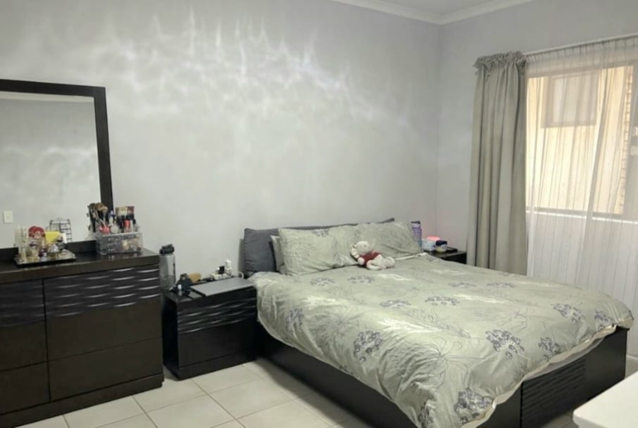 3 Bedroom Property for Sale in Brentwood Gauteng