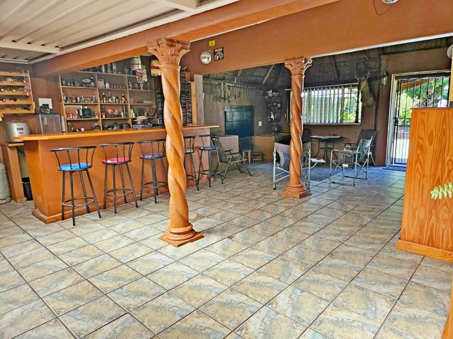 5 Bedroom Property for Sale in Birchleigh Gauteng