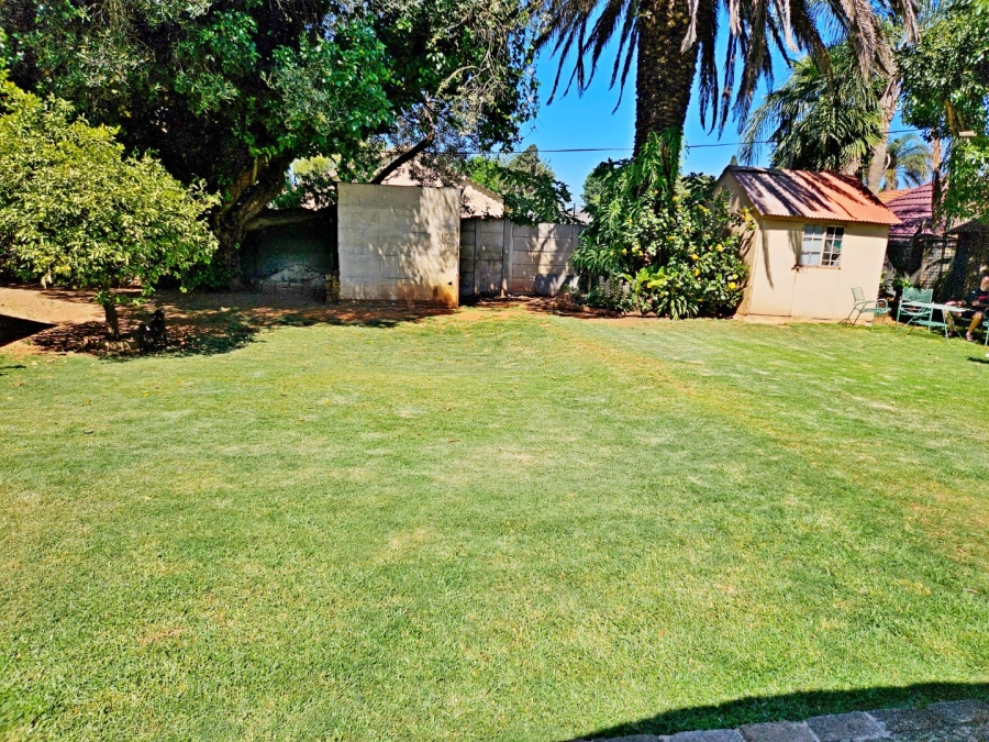 5 Bedroom Property for Sale in Birchleigh Gauteng
