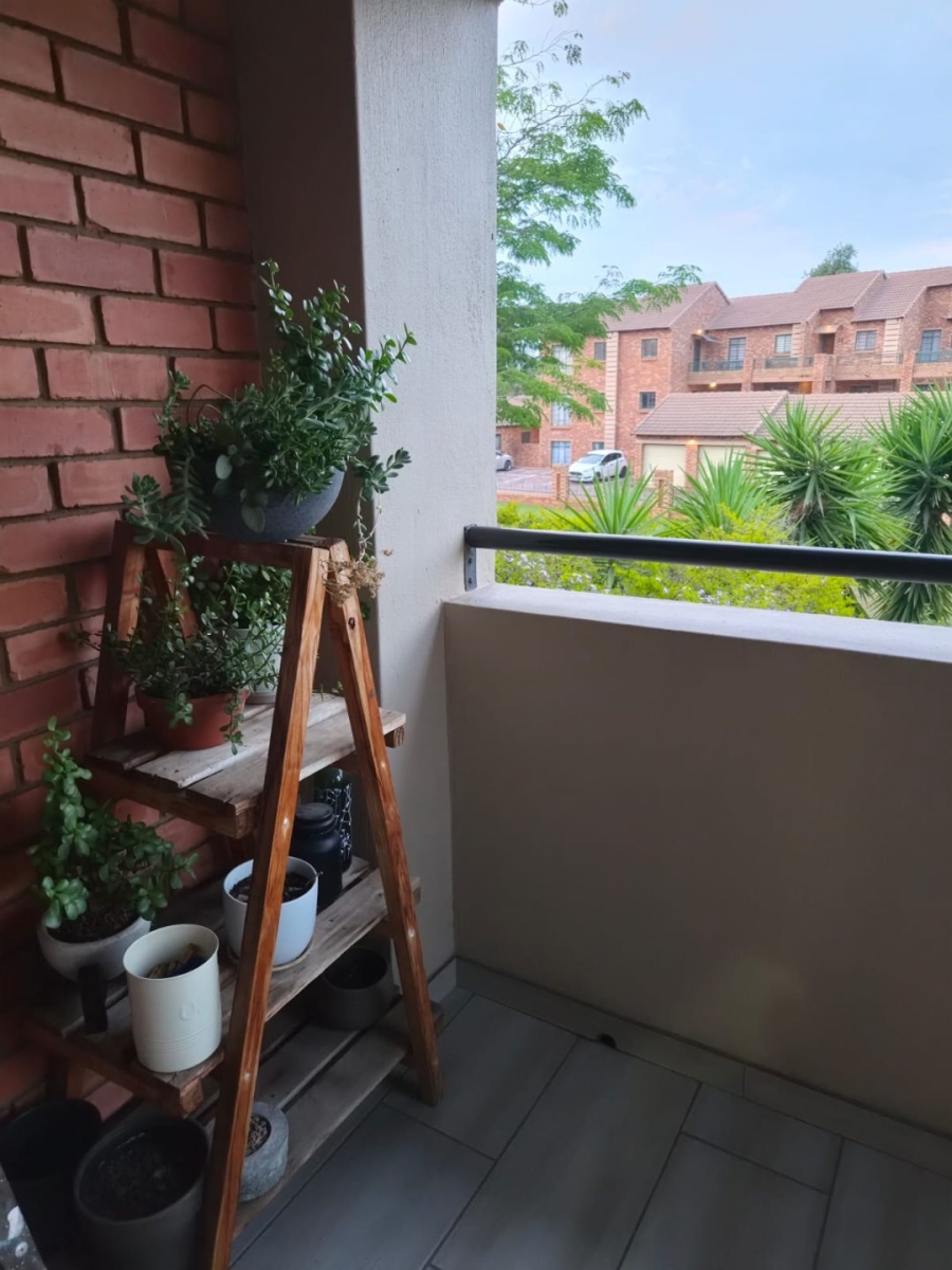 To Let 3 Bedroom Property for Rent in Eco Park Gauteng