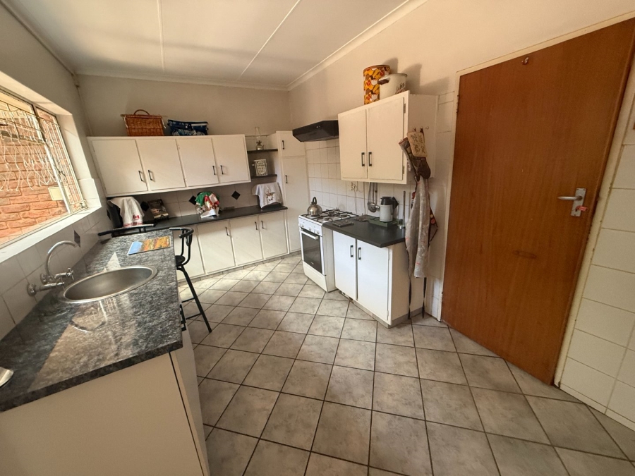 4 Bedroom Property for Sale in Doringkloof Gauteng