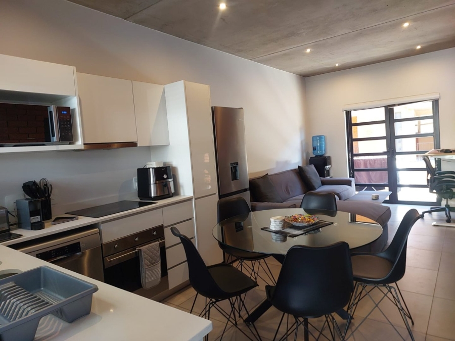 To Let 2 Bedroom Property for Rent in Melrose North Gauteng