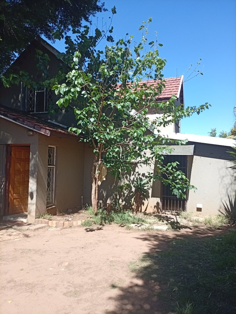 4 Bedroom Property for Sale in Sophiatown Gauteng