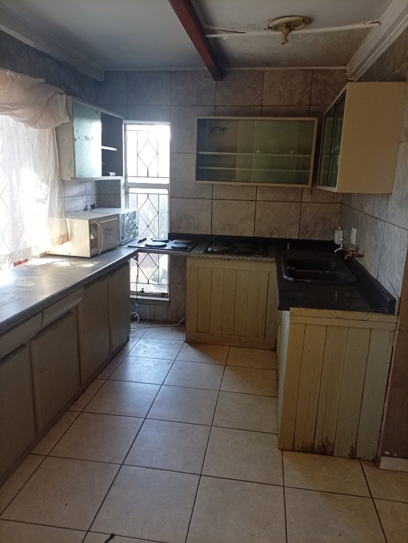 4 Bedroom Property for Sale in Sophiatown Gauteng