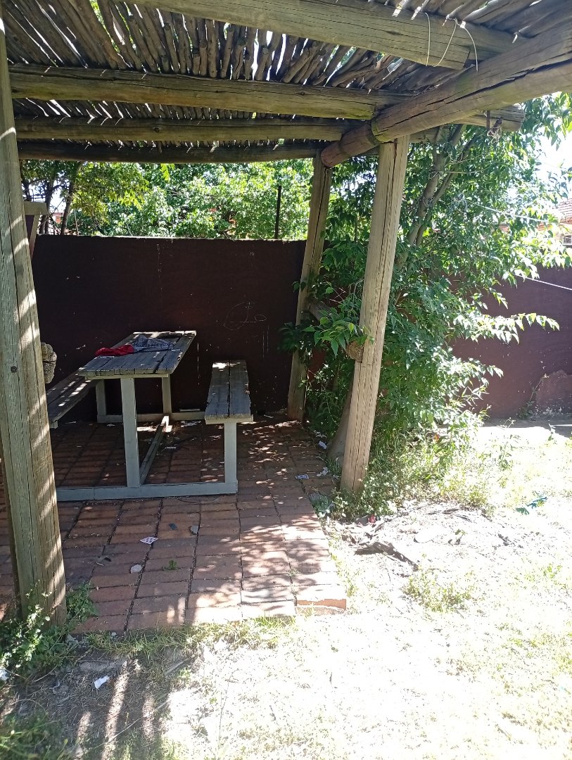 4 Bedroom Property for Sale in Sophiatown Gauteng