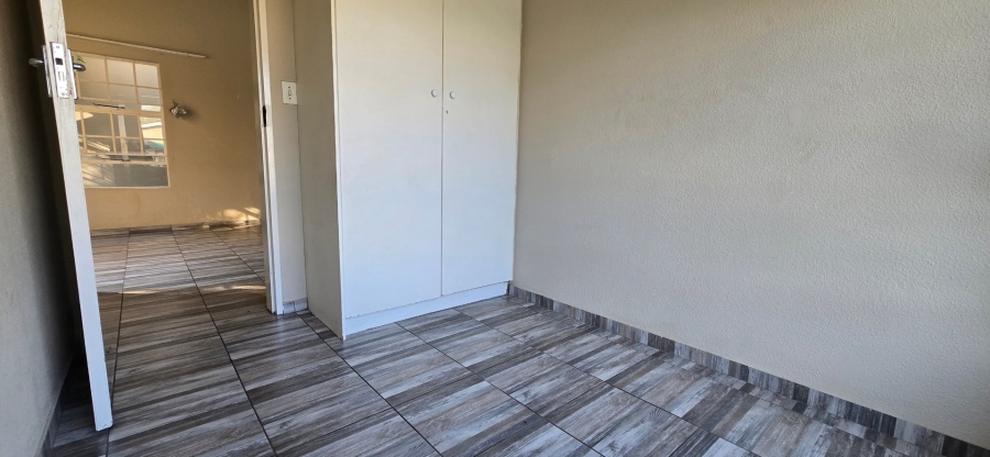 2 Bedroom Property for Sale in Meyersdal Gauteng