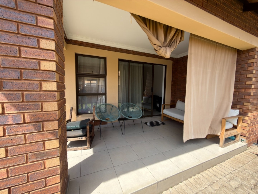 2 Bedroom Property for Sale in Helderwyk Gauteng