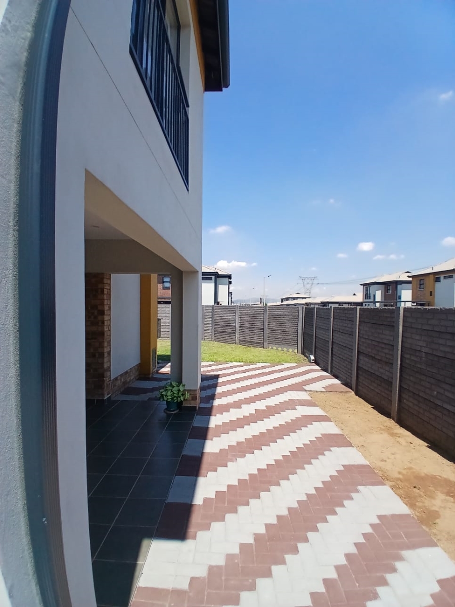 4 Bedroom Property for Sale in Leopard