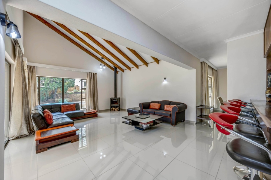 4 Bedroom Property for Sale in Edenburg Gauteng