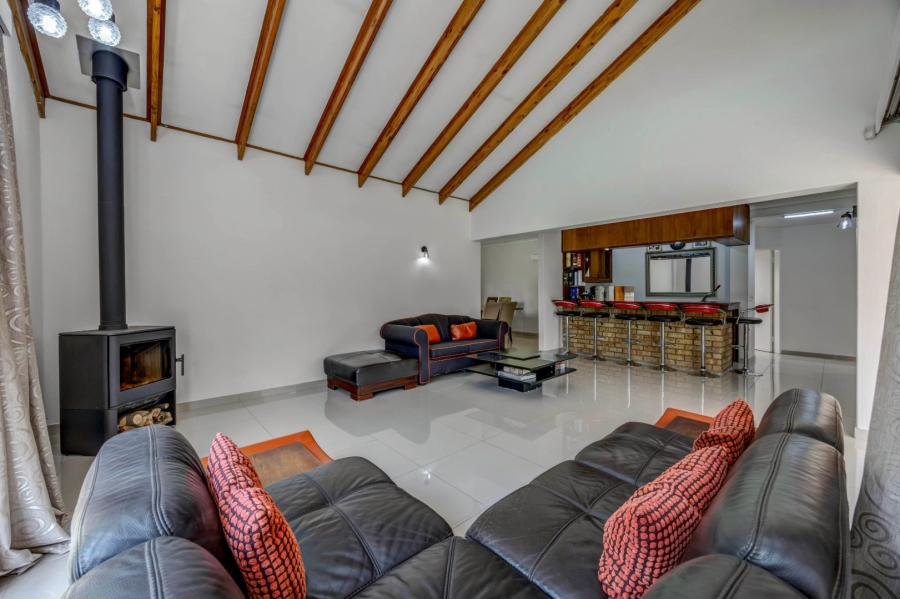 4 Bedroom Property for Sale in Edenburg Gauteng
