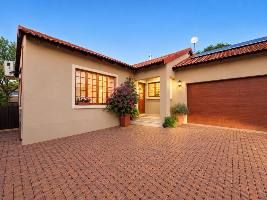 3 Bedroom Property for Sale in Pierre Van Ryneveld Gauteng
