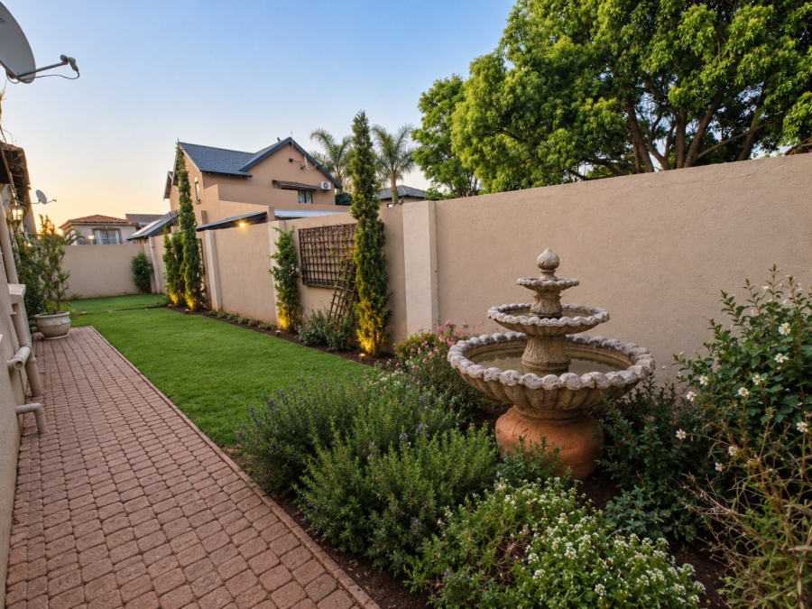 3 Bedroom Property for Sale in Pierre Van Ryneveld Gauteng