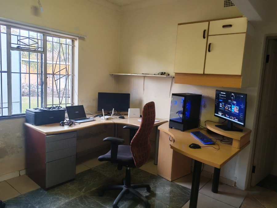 4 Bedroom Property for Sale in Villieria Gauteng