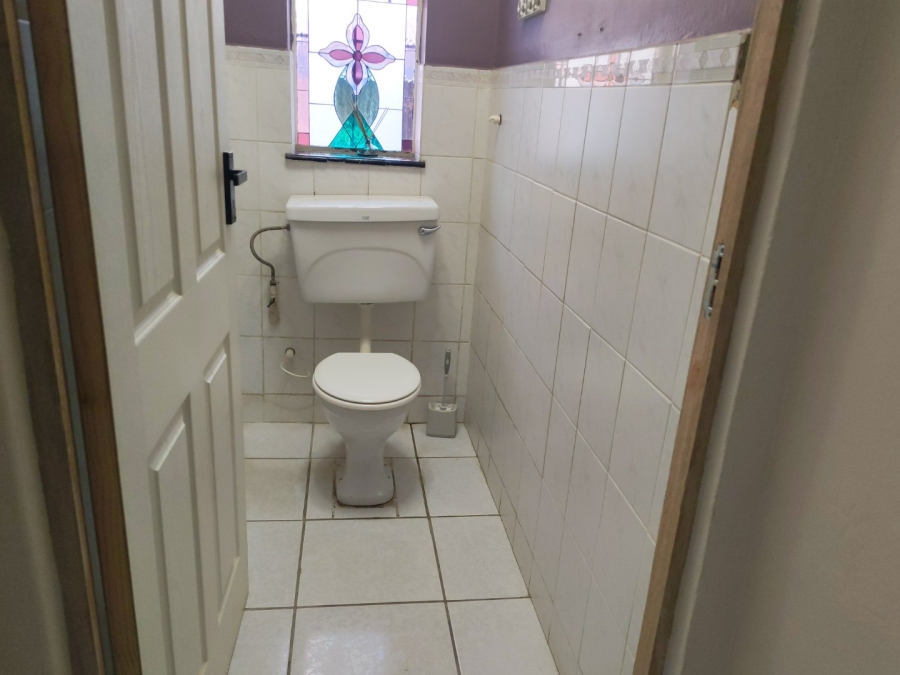 4 Bedroom Property for Sale in Villieria Gauteng