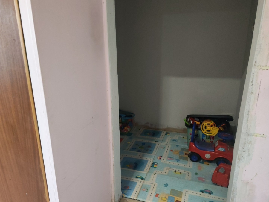 4 Bedroom Property for Sale in Villieria Gauteng