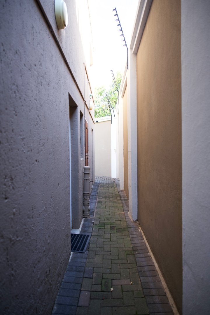 4 Bedroom Property for Sale in Waterkloof Ridge Gauteng