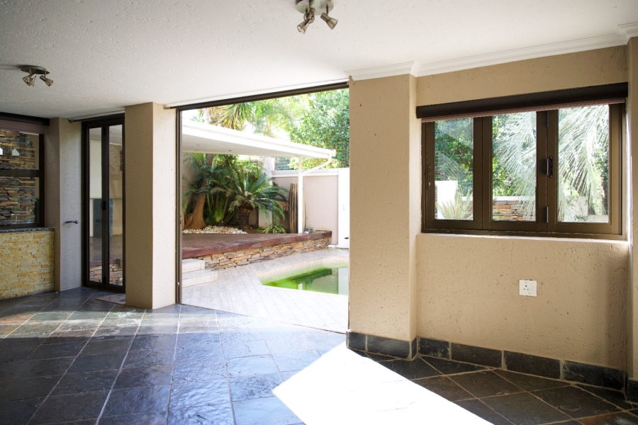 4 Bedroom Property for Sale in Waterkloof Ridge Gauteng