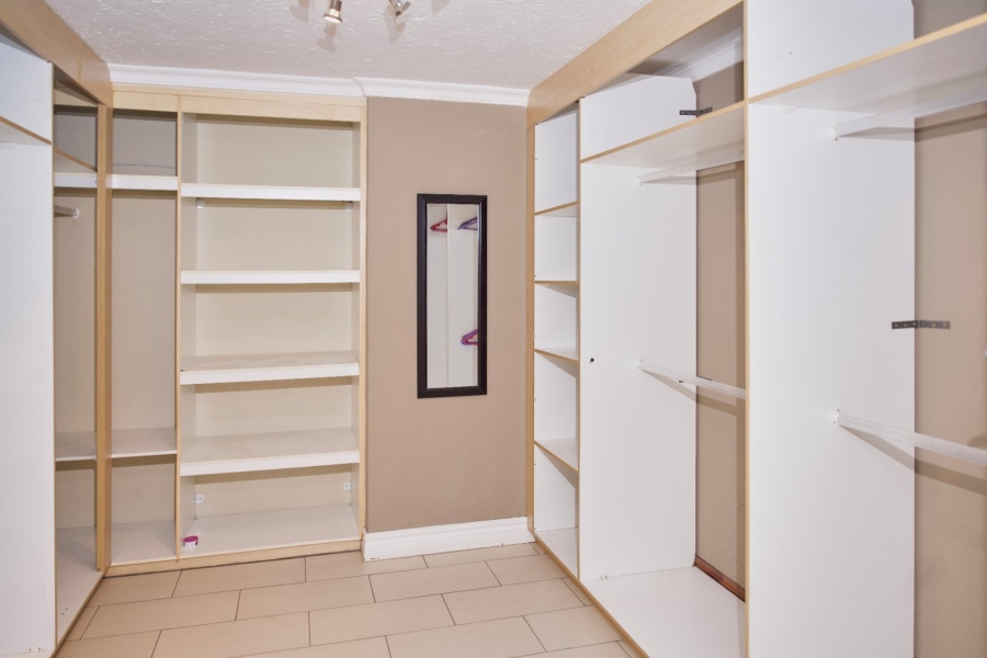 4 Bedroom Property for Sale in Waterkloof Ridge Gauteng