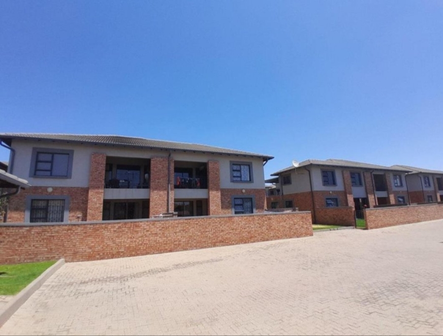 To Let 3 Bedroom Property for Rent in Noordwyk Gauteng