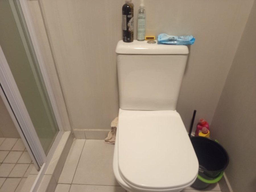 To Let 1 Bedroom Property for Rent in Midridge Park Gauteng