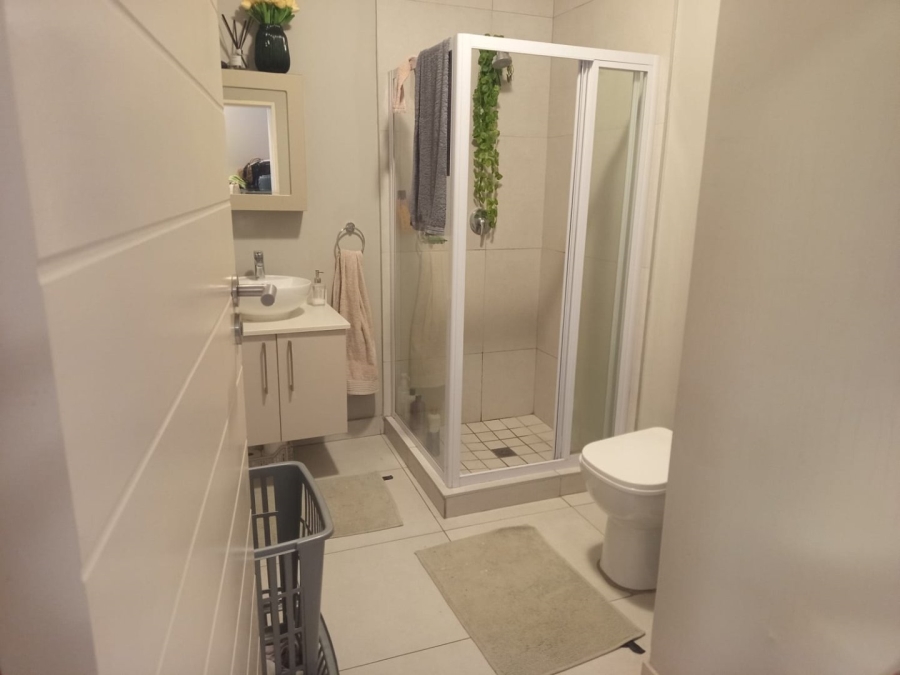 To Let 1 Bedroom Property for Rent in Midridge Park Gauteng