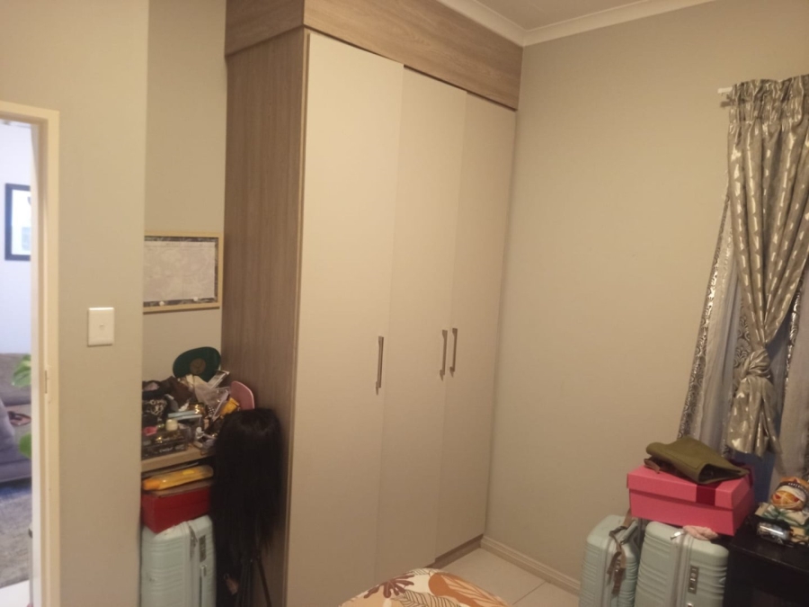To Let 1 Bedroom Property for Rent in Midridge Park Gauteng
