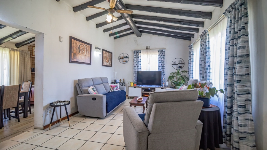 7 Bedroom Property for Sale in Mayberry Park Gauteng