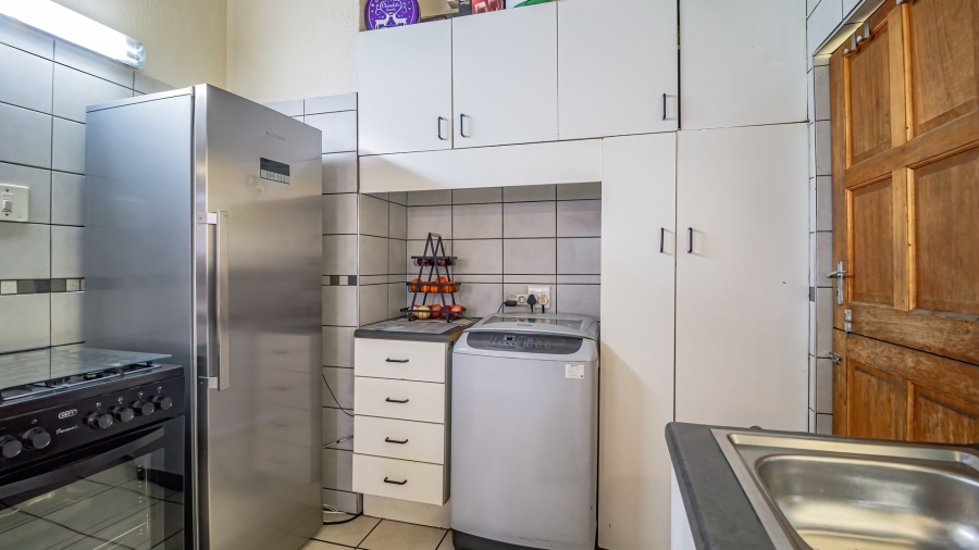 7 Bedroom Property for Sale in Mayberry Park Gauteng