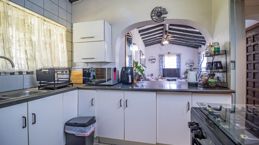 7 Bedroom Property for Sale in Mayberry Park Gauteng