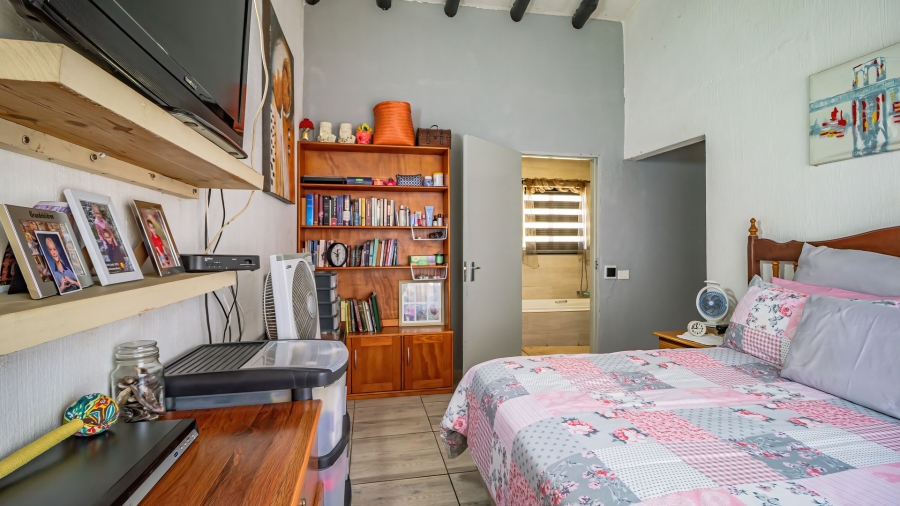 7 Bedroom Property for Sale in Mayberry Park Gauteng