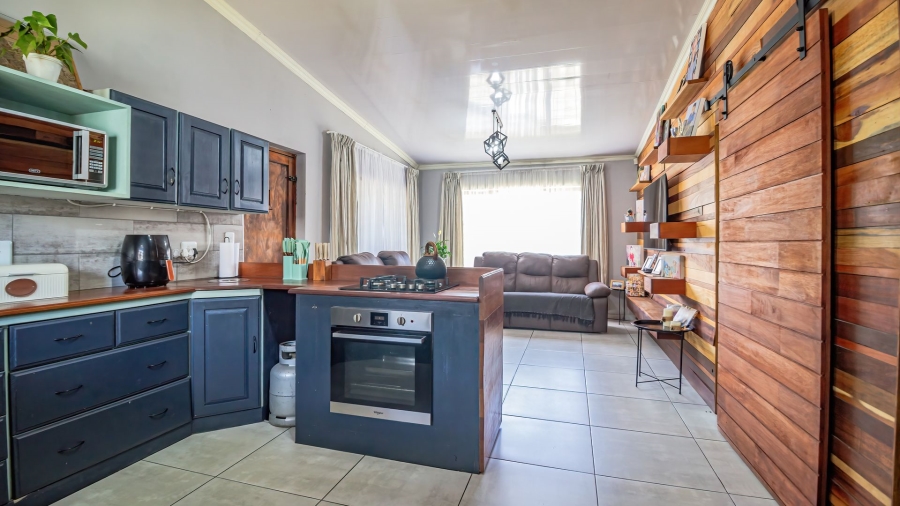 7 Bedroom Property for Sale in Mayberry Park Gauteng