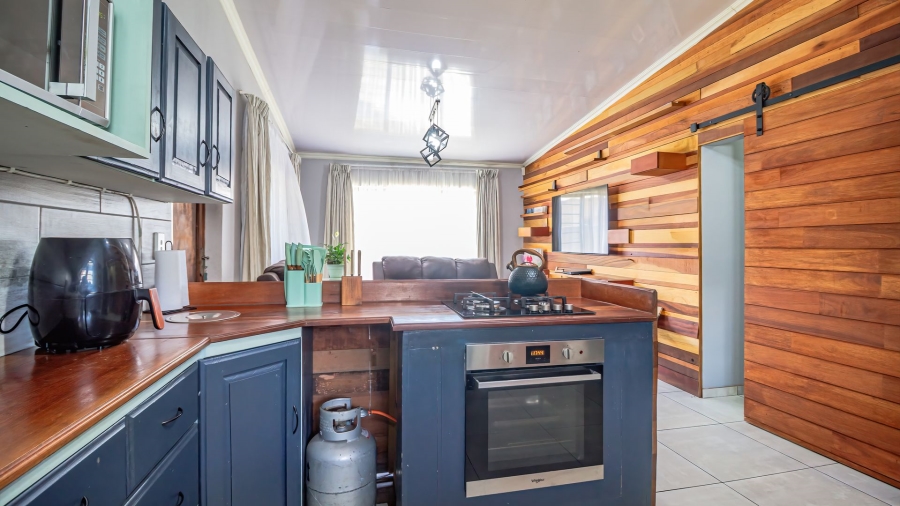 7 Bedroom Property for Sale in Mayberry Park Gauteng