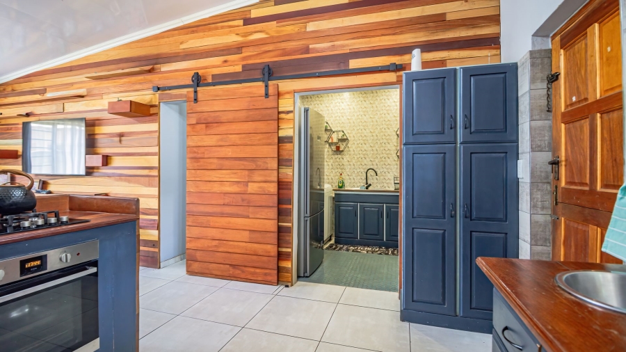 7 Bedroom Property for Sale in Mayberry Park Gauteng