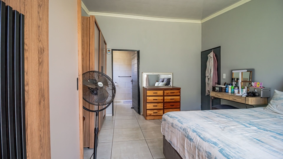 7 Bedroom Property for Sale in Mayberry Park Gauteng