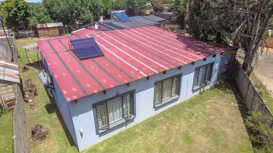 7 Bedroom Property for Sale in Mayberry Park Gauteng