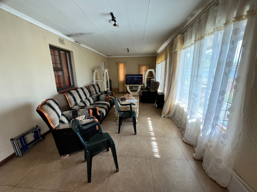 Commercial Property for Sale in Rosashof Gauteng